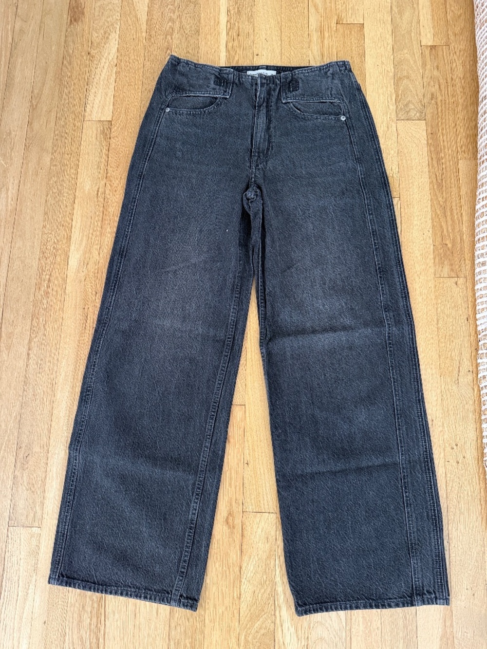 Abercrombie & Fitch Ultra Loose Low Rise Jeans